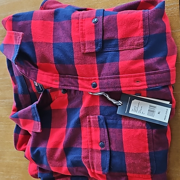 Vineyard Vines Other - NWT VINEYARD VINES PLAID LINED BUTTON DOWN SHIRT